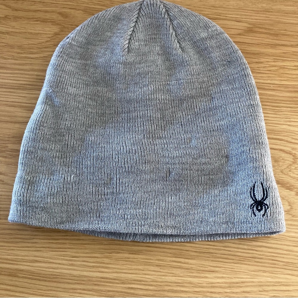 Spider One Size Grey Knitted Toque - NWOT
